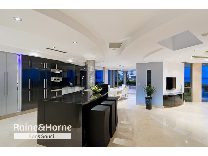 10 Primrose Avenue, Sandringham NSW 2219