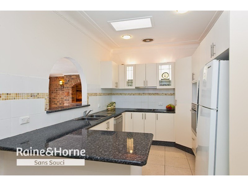 32 Oakdale Avenue, Kogarah NSW 2217