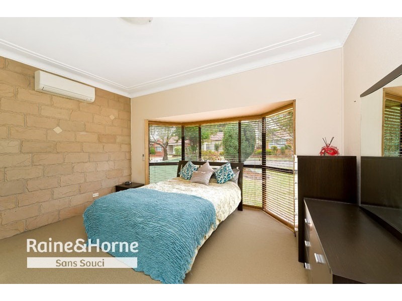 32 Oakdale Avenue, Kogarah NSW 2217