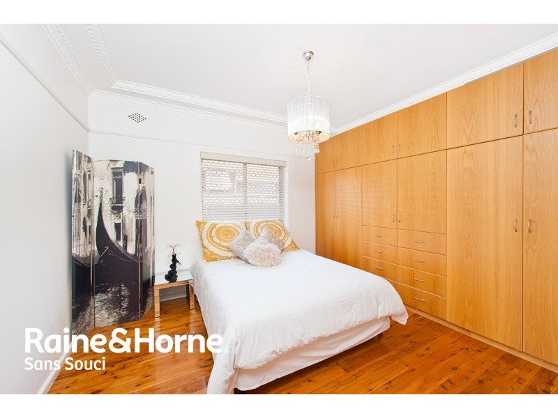 62 Napoleon Street, Sans Souci NSW 2219