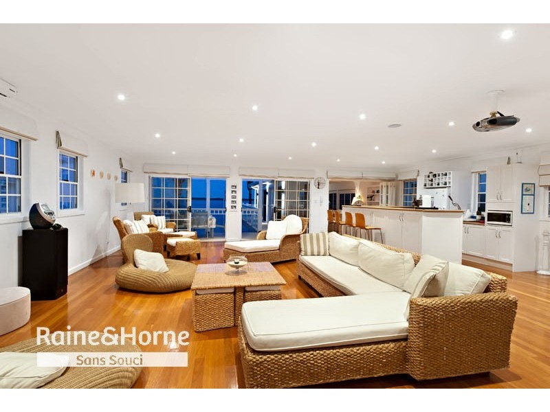 84 Clareville Avenue, Sandringham NSW 2219