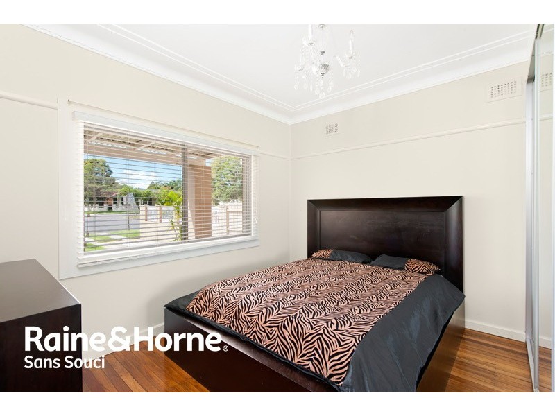 183 Chuter Avenue, Sans Souci NSW 2219