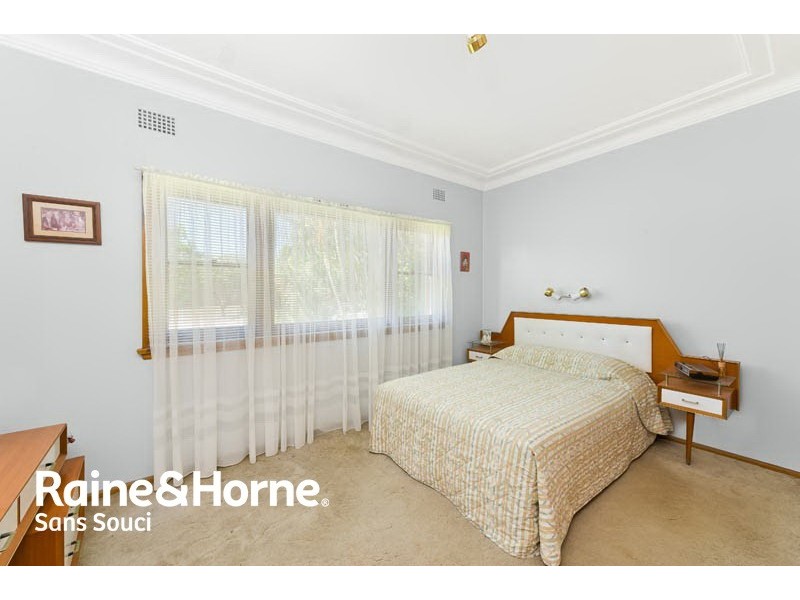 5 Tuffy Avenue, Sans Souci NSW 2219