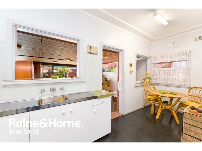 5 Tuffy Avenue, Sans Souci NSW 2219