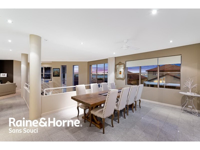 2 Waldron Street, Sandringham NSW 2219