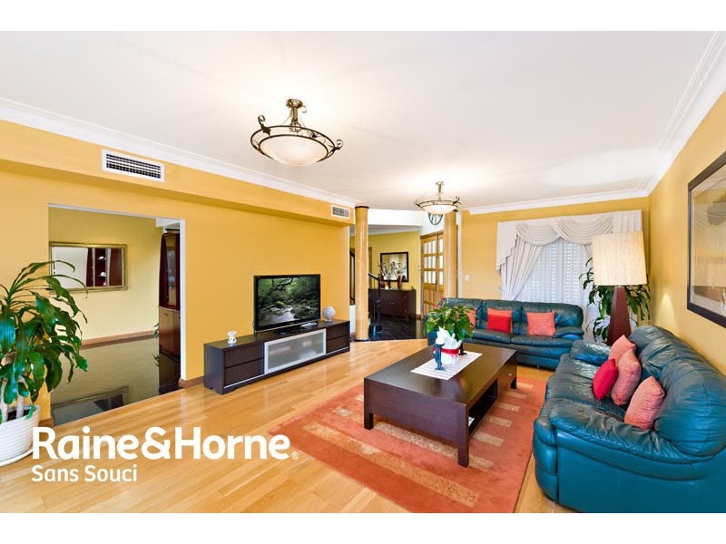 56 Carwar Avenue, Carss Park NSW 2221