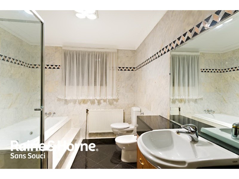 56 Carwar Avenue, Carss Park NSW 2221