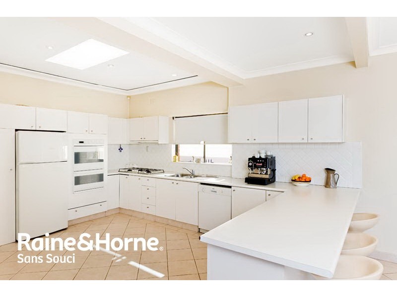 37 Vista Street, Sans Souci NSW 2219