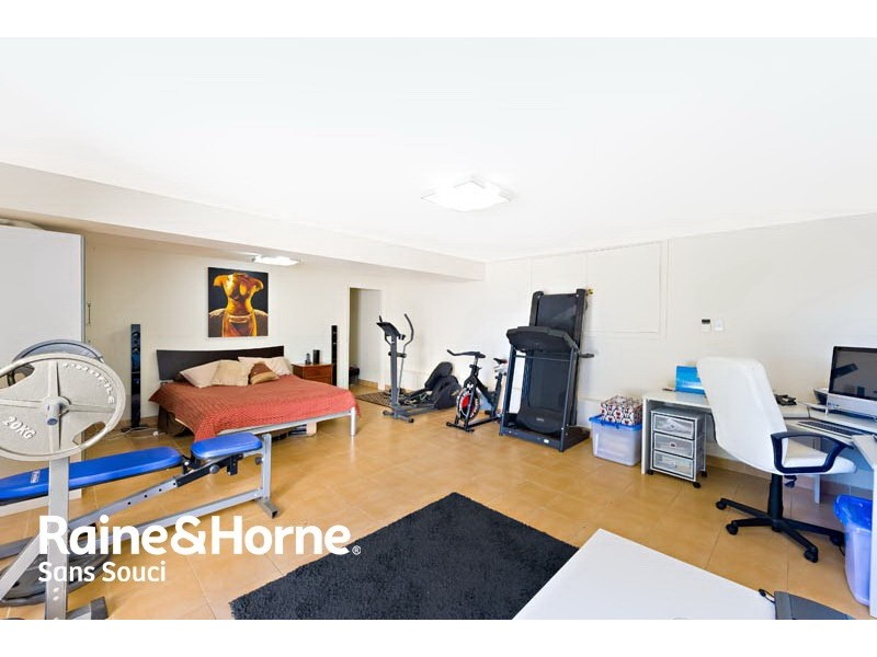 37 Vista Street, Sans Souci NSW 2219