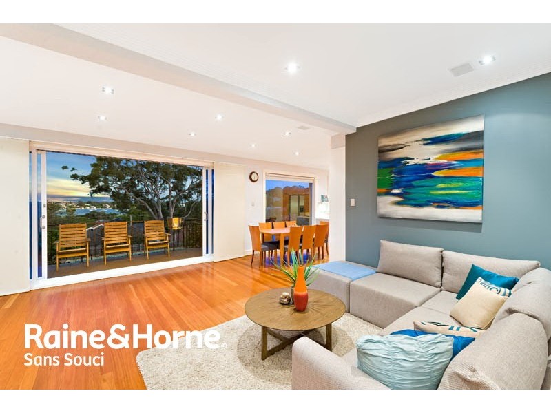 32 Benwerrin Avenue, Carss Park NSW 2221