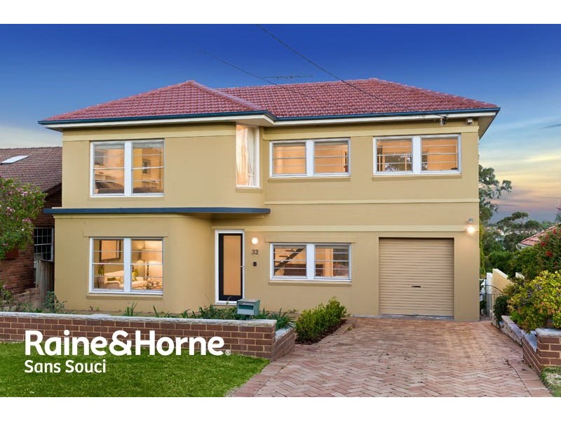 32 Benwerrin Avenue, Carss Park NSW 2221