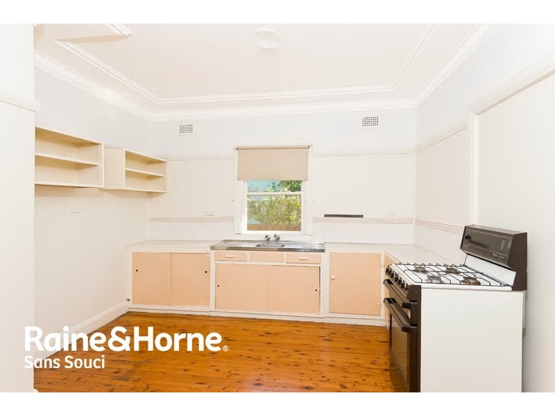 19 Sanoni Avenue, Sandringham NSW 2219