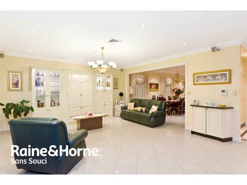 14 Bath Street, Monterey NSW 2217