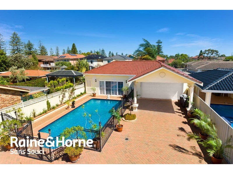 14 Bath Street, Monterey NSW 2217