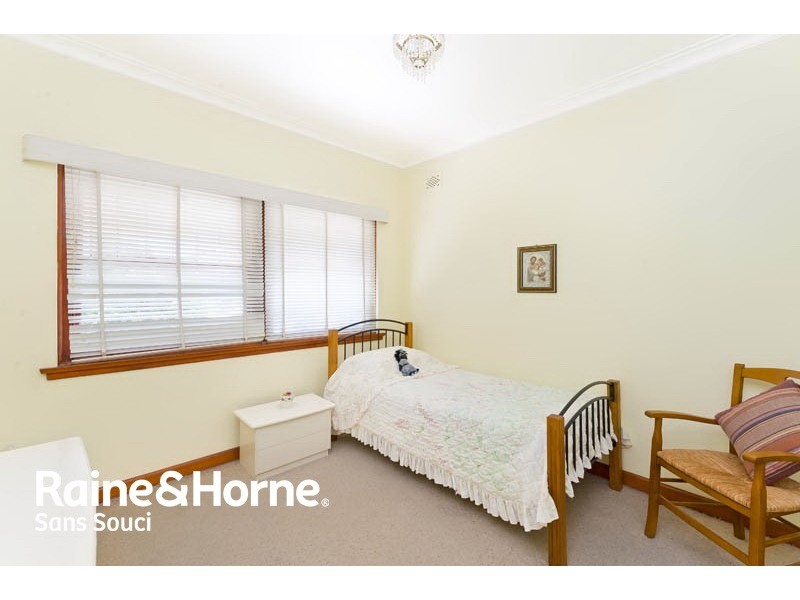 22 Roslyn Avenue, Brighton-le-sands NSW 2216