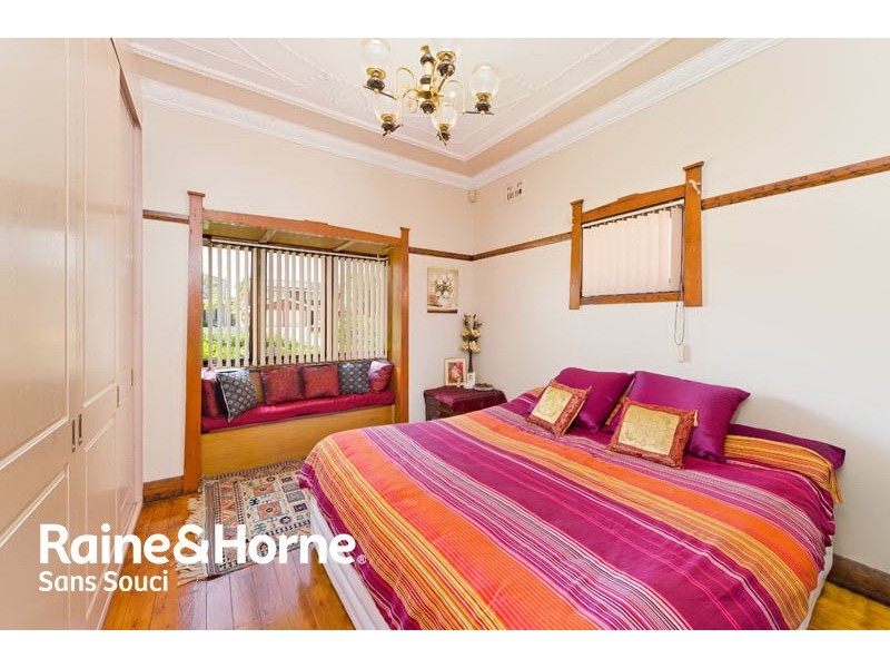 56 General Holmes Drive, Brighton-le-sands NSW 2216