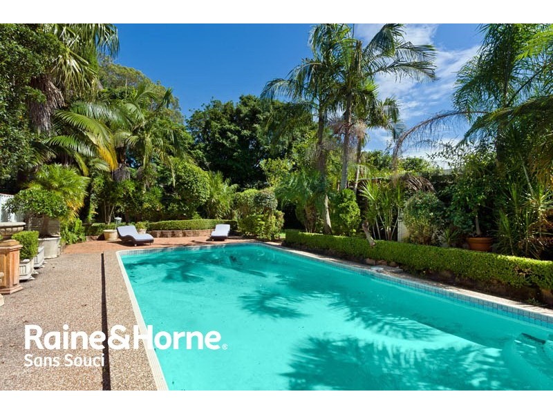 242 The Grand Parade, Ramsgate Beach NSW 2217