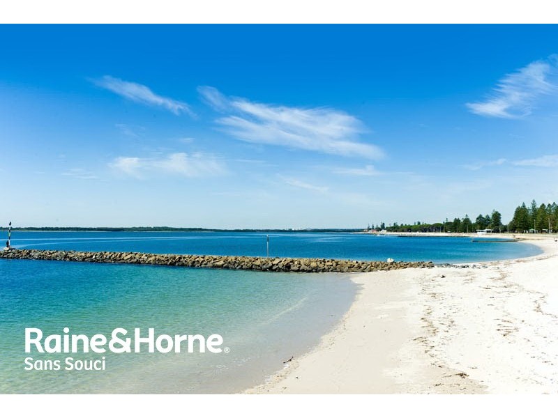 242 The Grand Parade, Ramsgate Beach NSW 2217