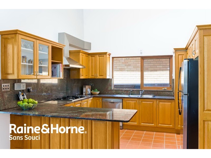 10 Plimsoll Street, Sans Souci NSW 2219