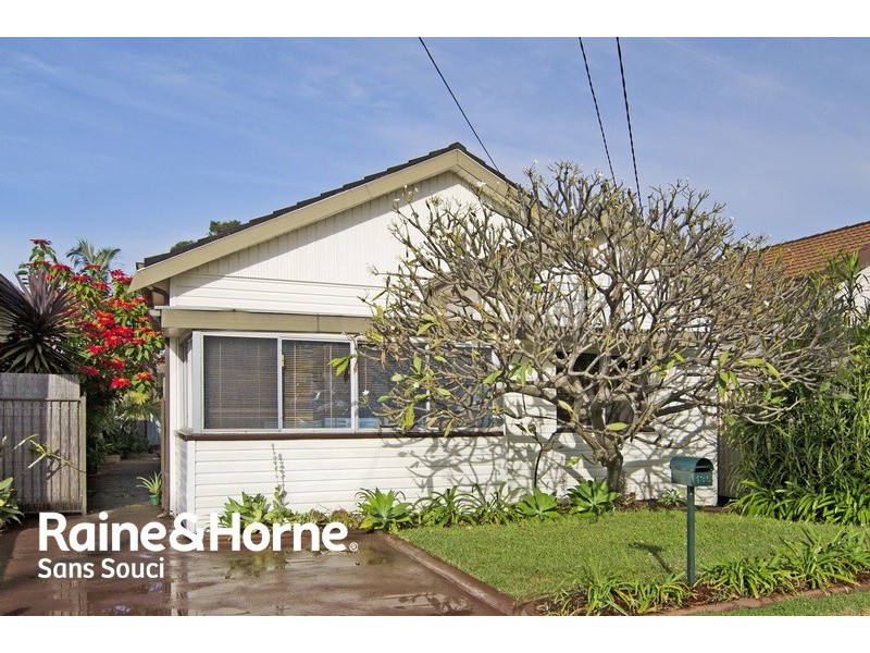 135 Ramsgate Road, Ramsgate NSW 2217