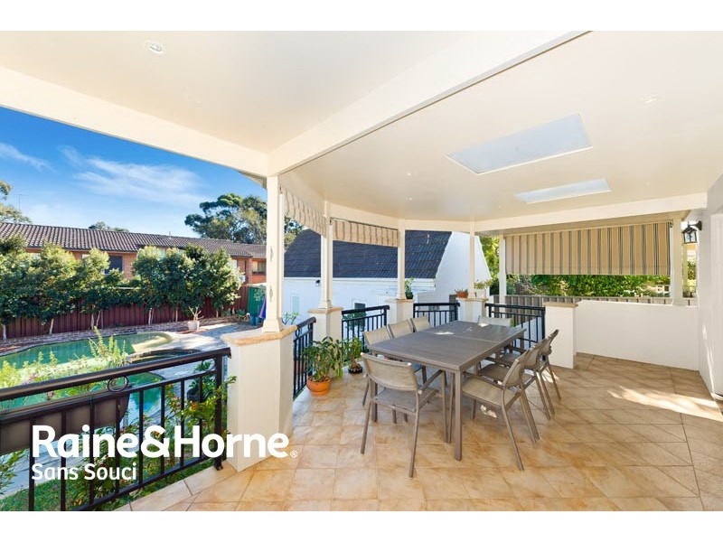 19 Bunyala Street, Carss Park NSW 2221