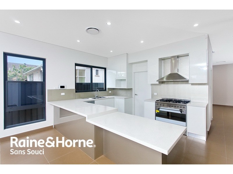 9 Sandringham Street, Sans Souci NSW 2219