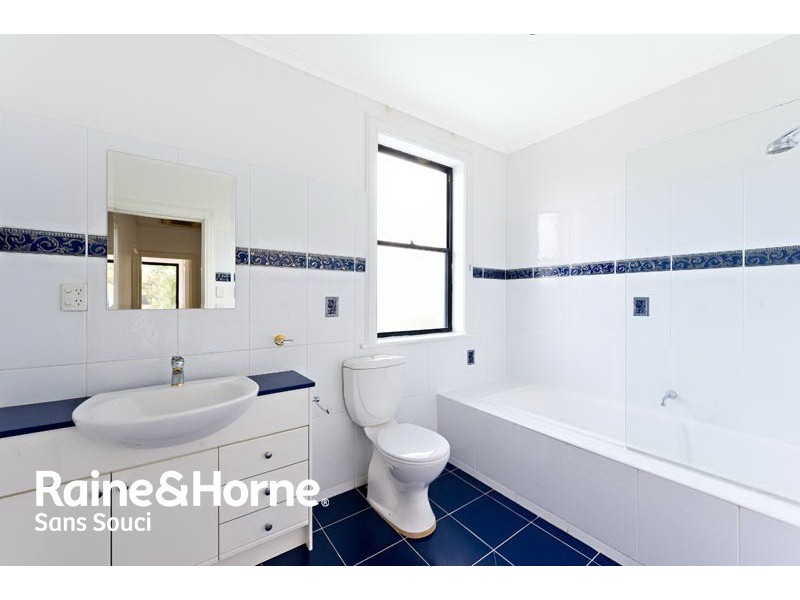 2/246A The Grand Parade, Ramsgate Beach NSW 2217