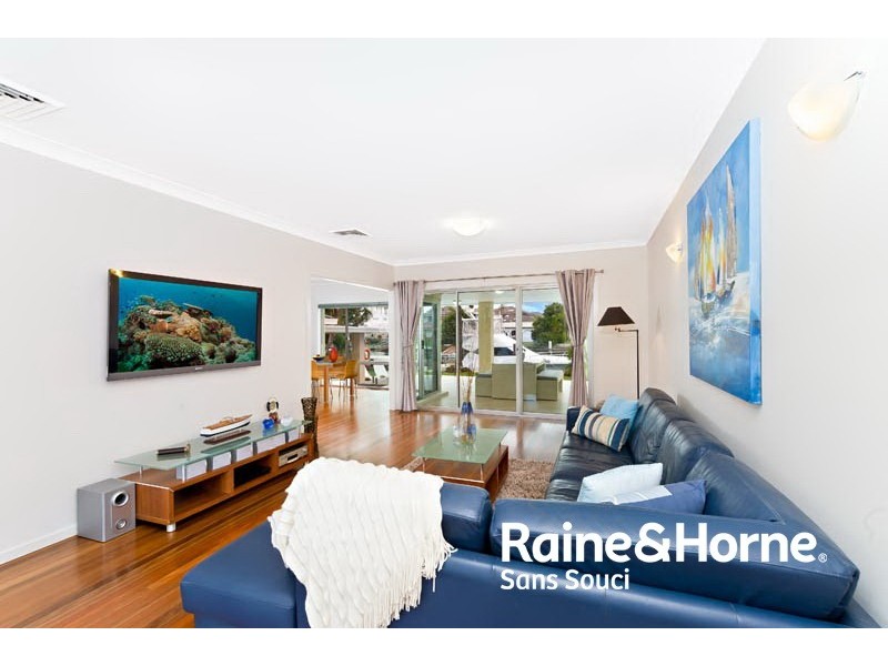 57 Hawkesbury Esplanade, Sylvania Waters NSW 2224