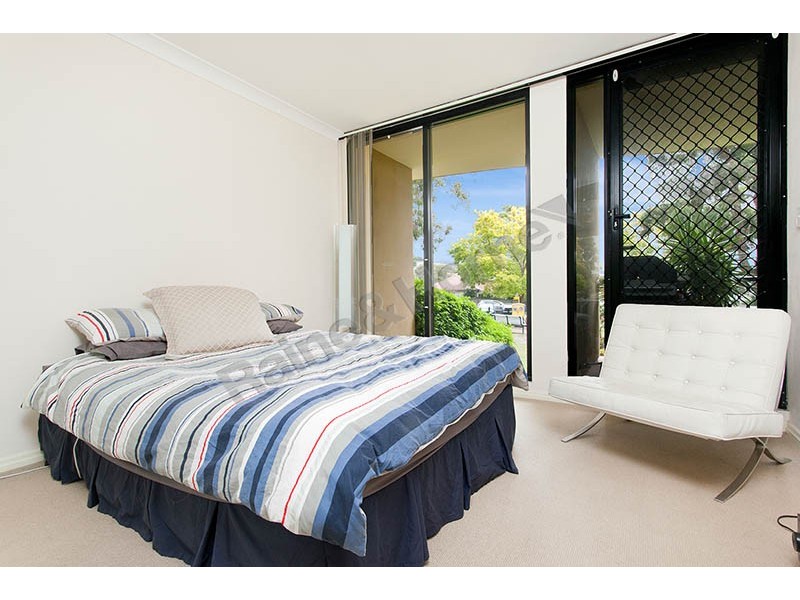 2C/2B Mowbray Street, Sylvania NSW 2224