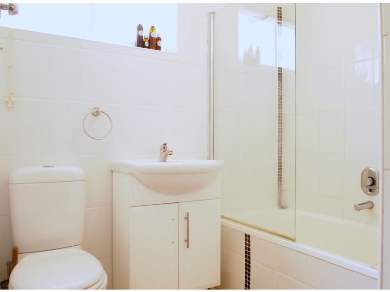 2/145 Clareville Avenue, Sandringham NSW 2219