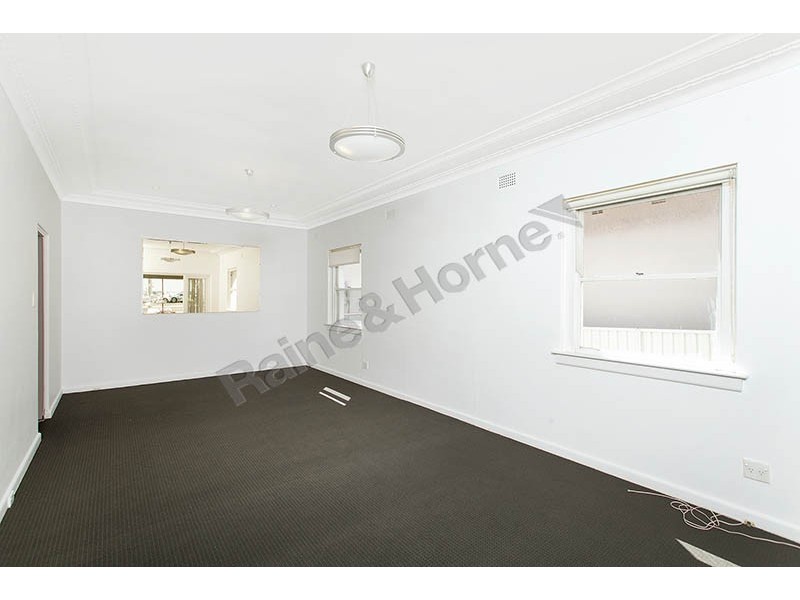 204 The Grand Parade, Monterey NSW 2217