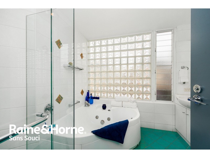 8 Cassilis Street, Monterey NSW 2217