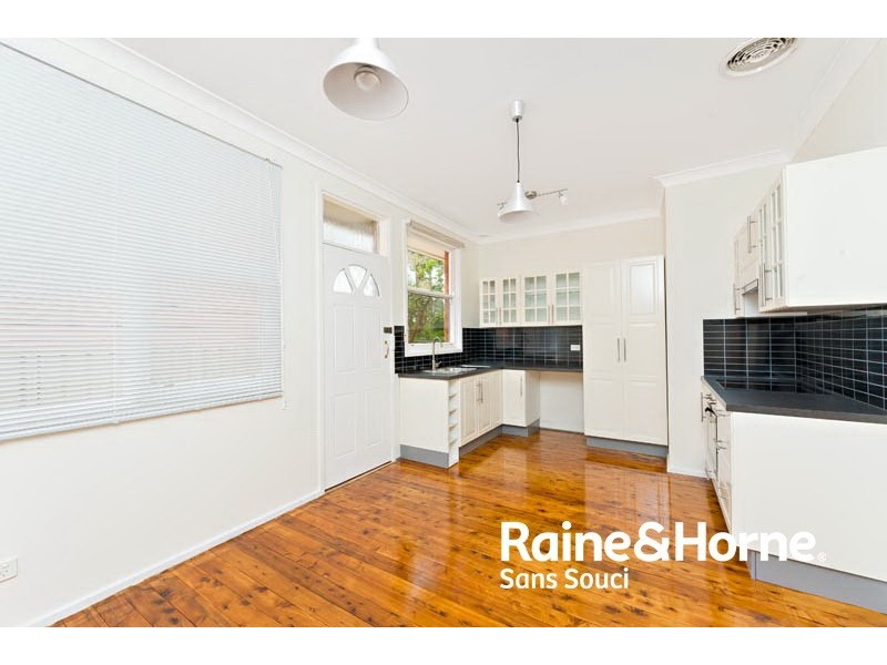 2/15 Robinson Street, Monterey NSW 2217