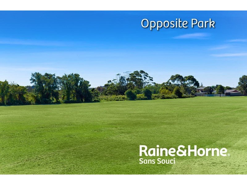 10 Chuter Avenue, Monterey NSW 2217