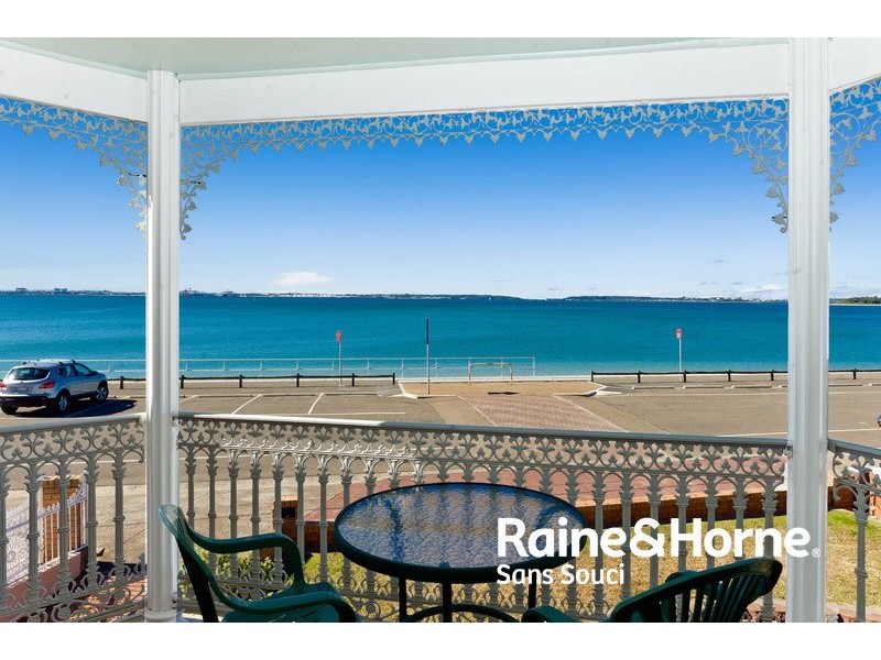 5 Carruthers Drive, Dolls Point NSW 2219