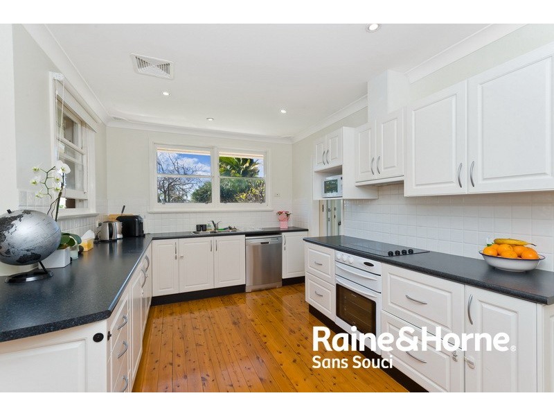 140 Bellingara Road, Miranda NSW 2228