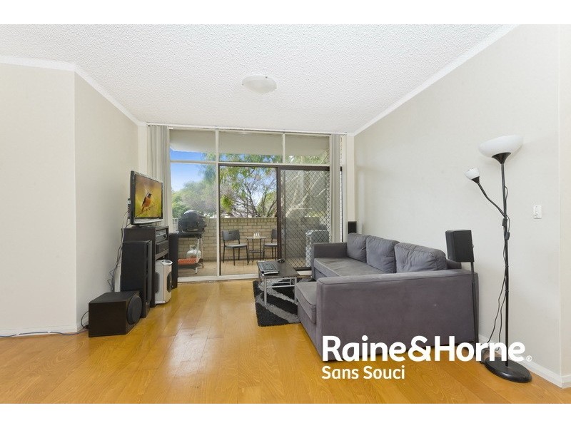 1/54 Solander Street, Monterey NSW 2217