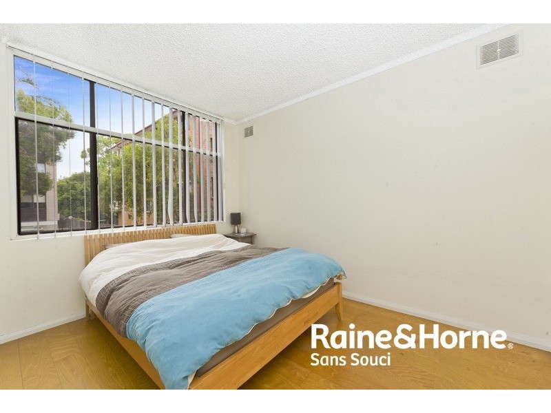 1/54 Solander Street, Monterey NSW 2217