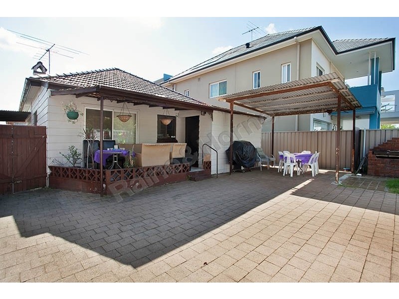 8 Scarborough Street, Monterey NSW 2217