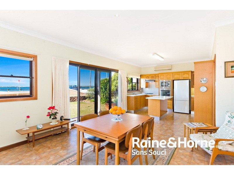 5 Carruthers Drive, Dolls Point NSW 2219