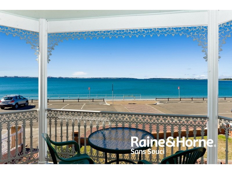 5 Carruthers Drive, Dolls Point NSW 2219