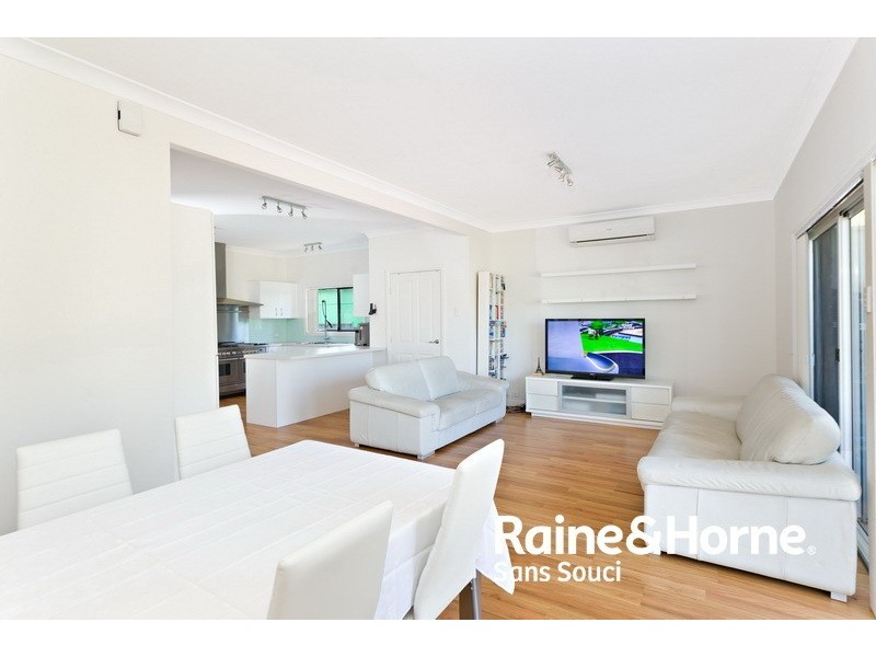 25 Bonanza Parade, Sans Souci NSW 2219