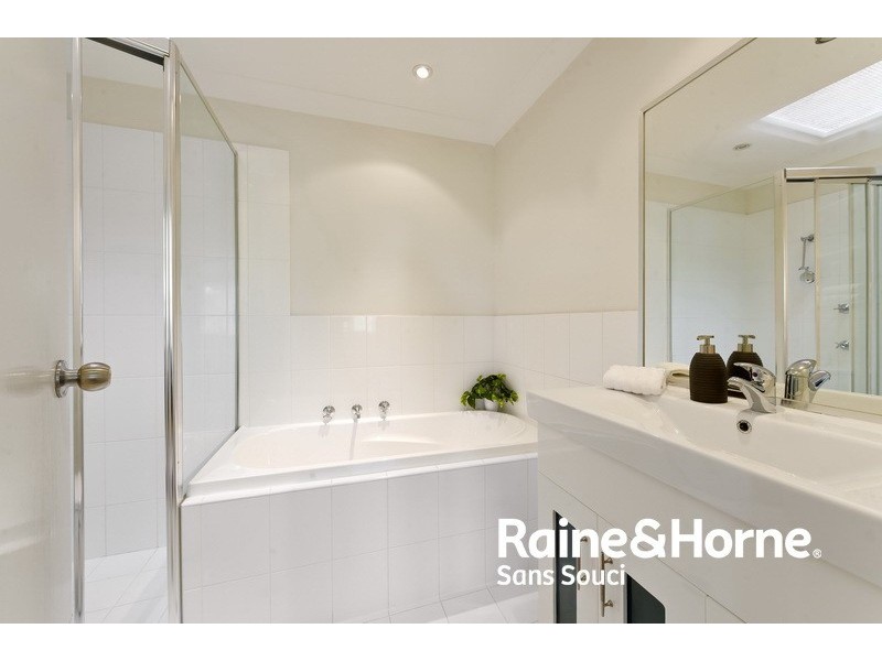 16/3 Ramu Close, Sylvania Waters NSW 2224