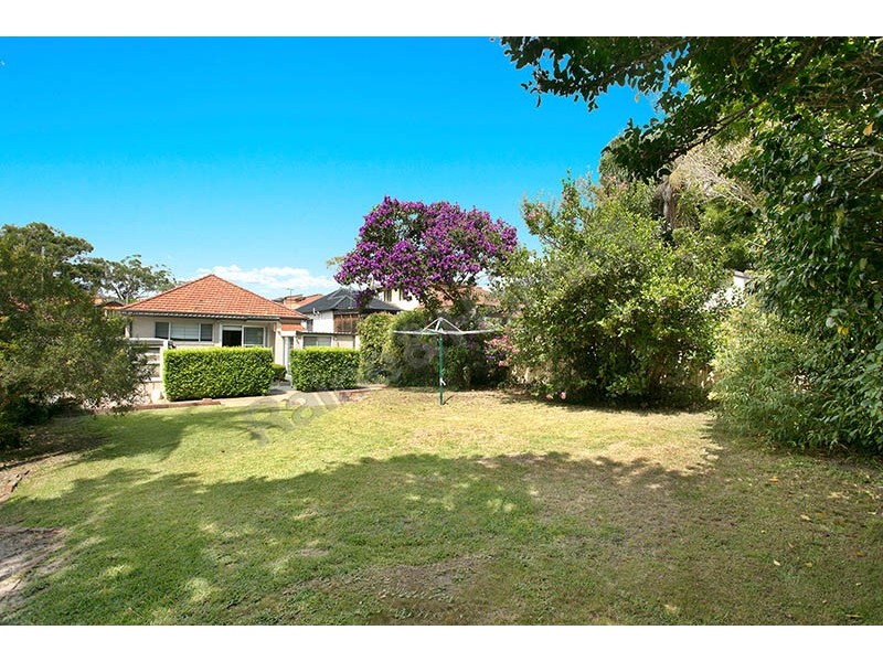 5 Girroma Street, Carss Park NSW 2221