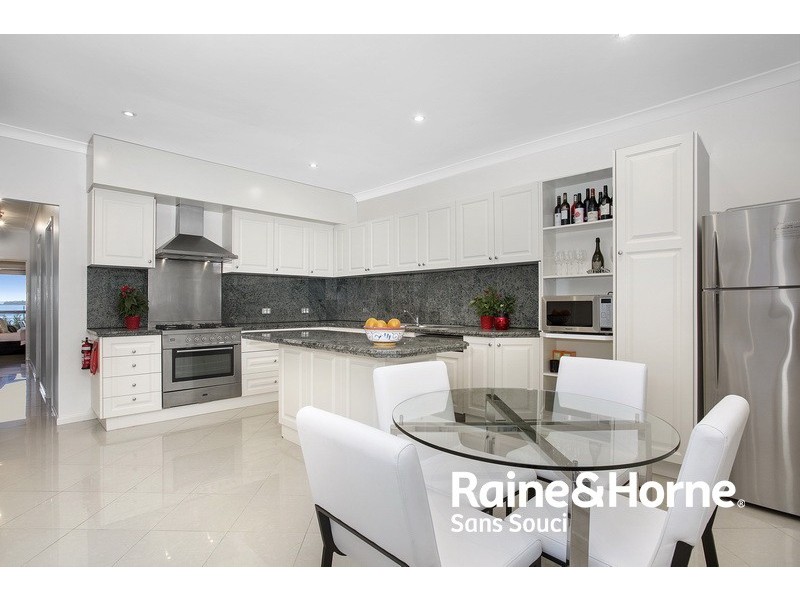 18 Primrose Avenue, Sandringham NSW 2219