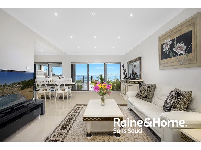 18 Primrose Avenue, Sandringham NSW 2219