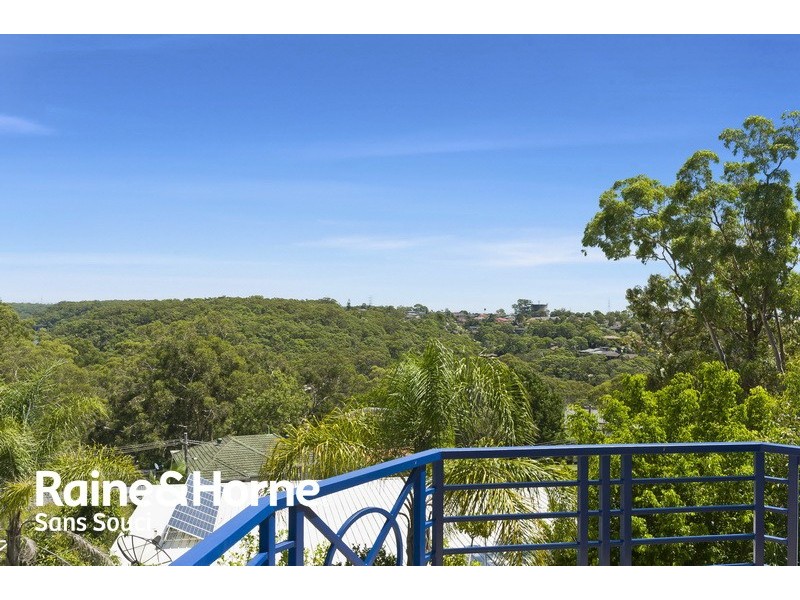 7 Shade Place, Lugarno NSW 2210