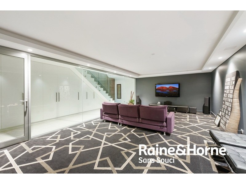 60 Tuffy Avenue, Sans Souci NSW 2219