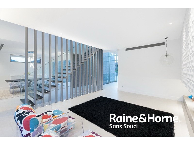 60 Tuffy Avenue, Sans Souci NSW 2219