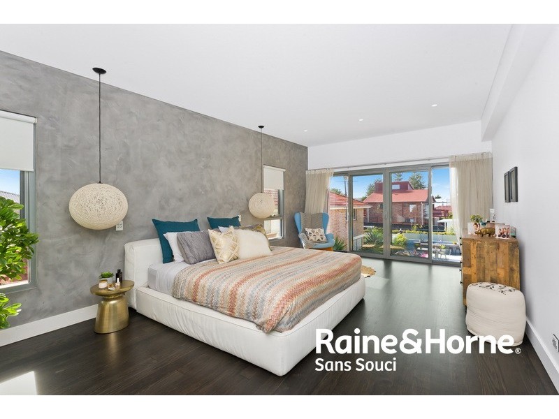 60 Tuffy Avenue, Sans Souci NSW 2219